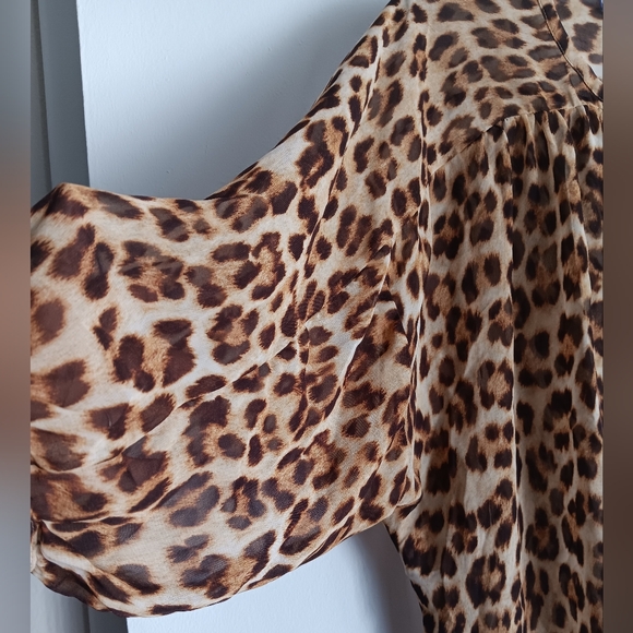 Jennifer Lopez Animal Print Blouse - Brown and Black - Picture 3 of 4